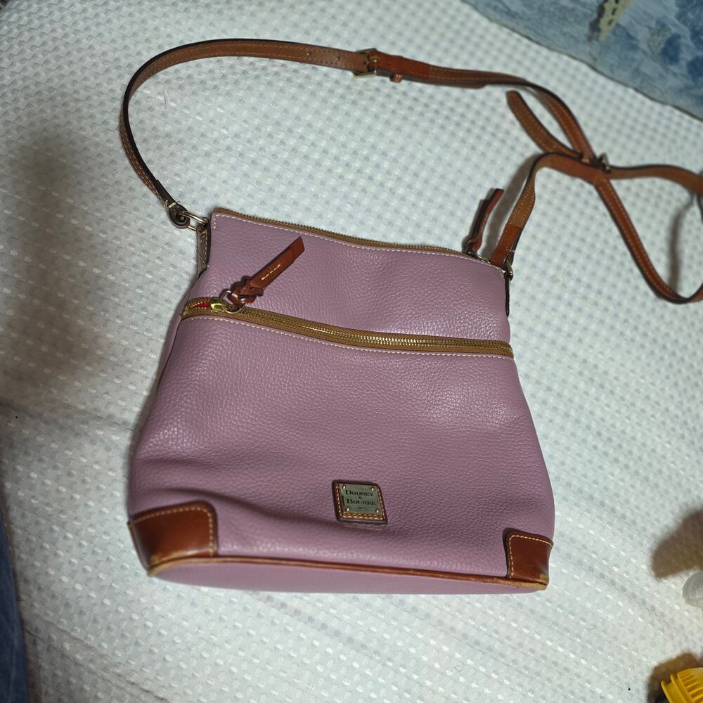 DOONEY BOURKE PEBBLED LEATHER CROSSBODY BAG - Picture 2 of 9